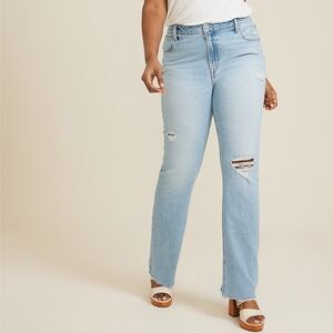 Maurices *Short*‎ Cheeky Slim Boot Cut Jeans High Rise